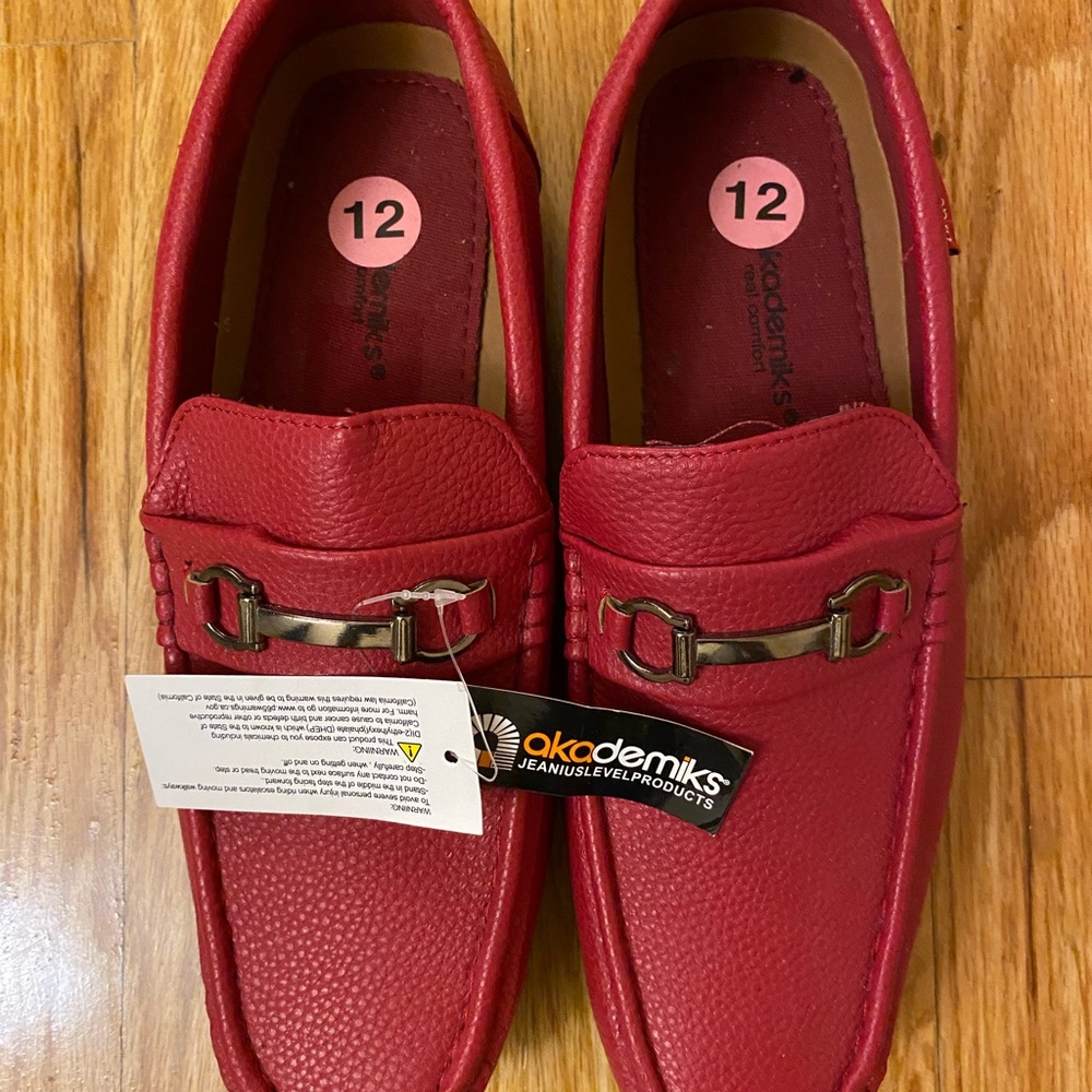 Men’s dress shoes, brand new